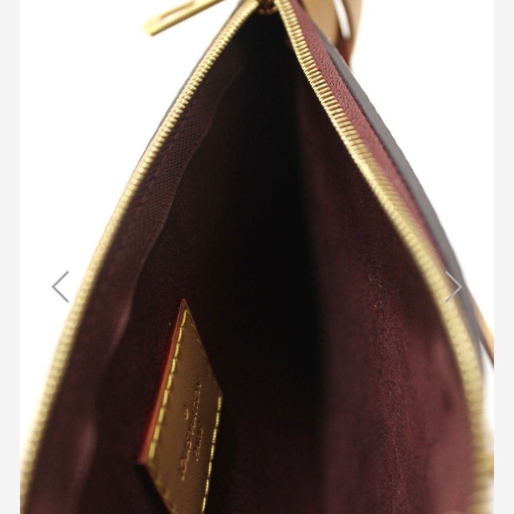 Authentic Louis Vuitton Monogram Carryall Pochette - Picture 9 of 10